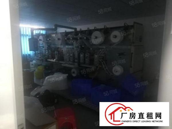  石排标准厂房楼上700方租15元，现成的无尘车间，办公室装修