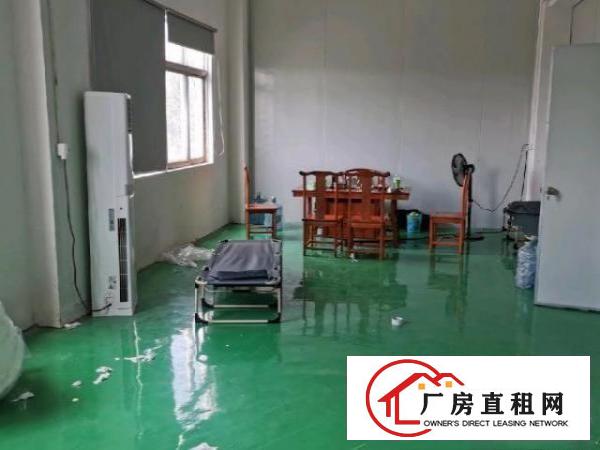  标准厂房3楼750平方出租