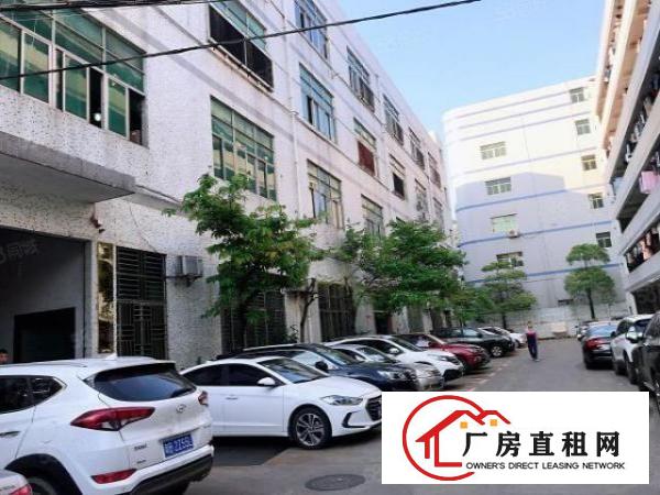 工厂出租，长安镇刚空出楼上精装修厂房2000平方，水电齐全
