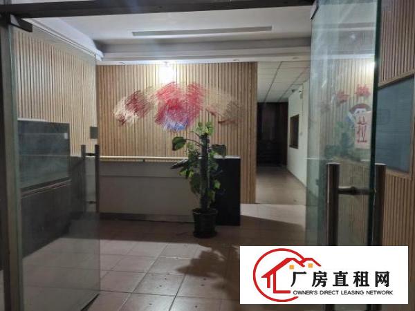 出租石碣城区工业园厂房二楼有货梯