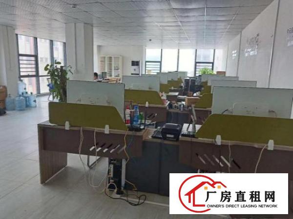  出租石碣石碣城区320平方厂房，现成办公室，现成装修