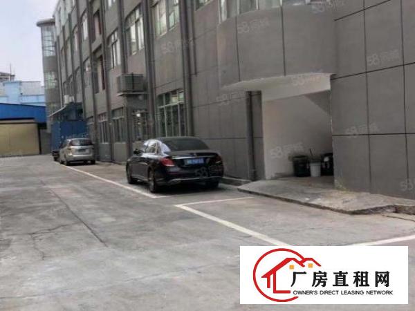  非中介，石碣四甲标准独园厂房可分租位置优美。周边配套齐全。