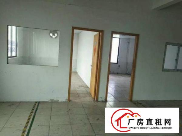  高埗一楼厂房800平方，2间办公室装修，现成水电，宿舍按需