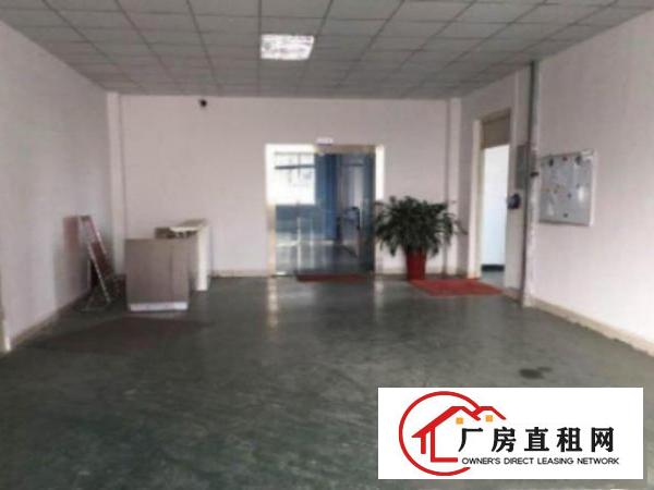  万江一楼600平方厂房出租，现成办公室装修，水电齐全