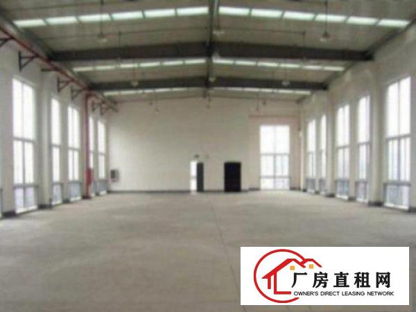  独院单一层2000平方招租，宿舍800平方，现成办公室，空地