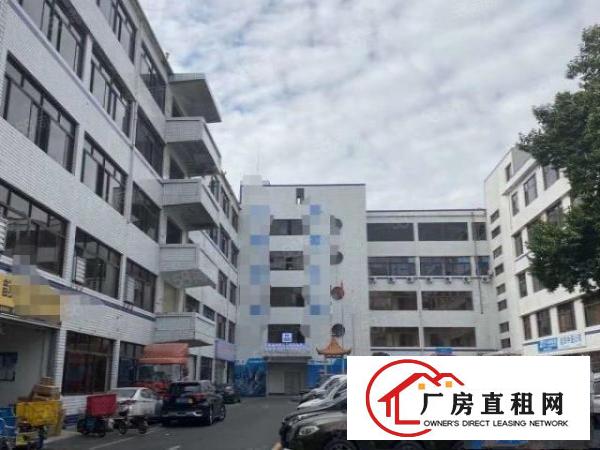  盐田港附近新出楼上800平带精装修厂房出租，200平起租